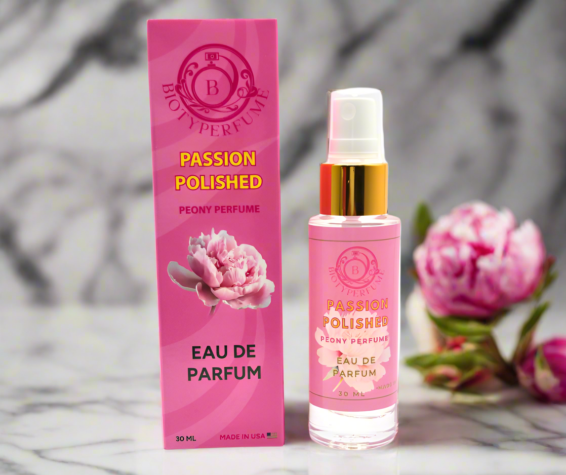 Passion Polished Perfume 
Floral Peony + Berries Long-Lasting
